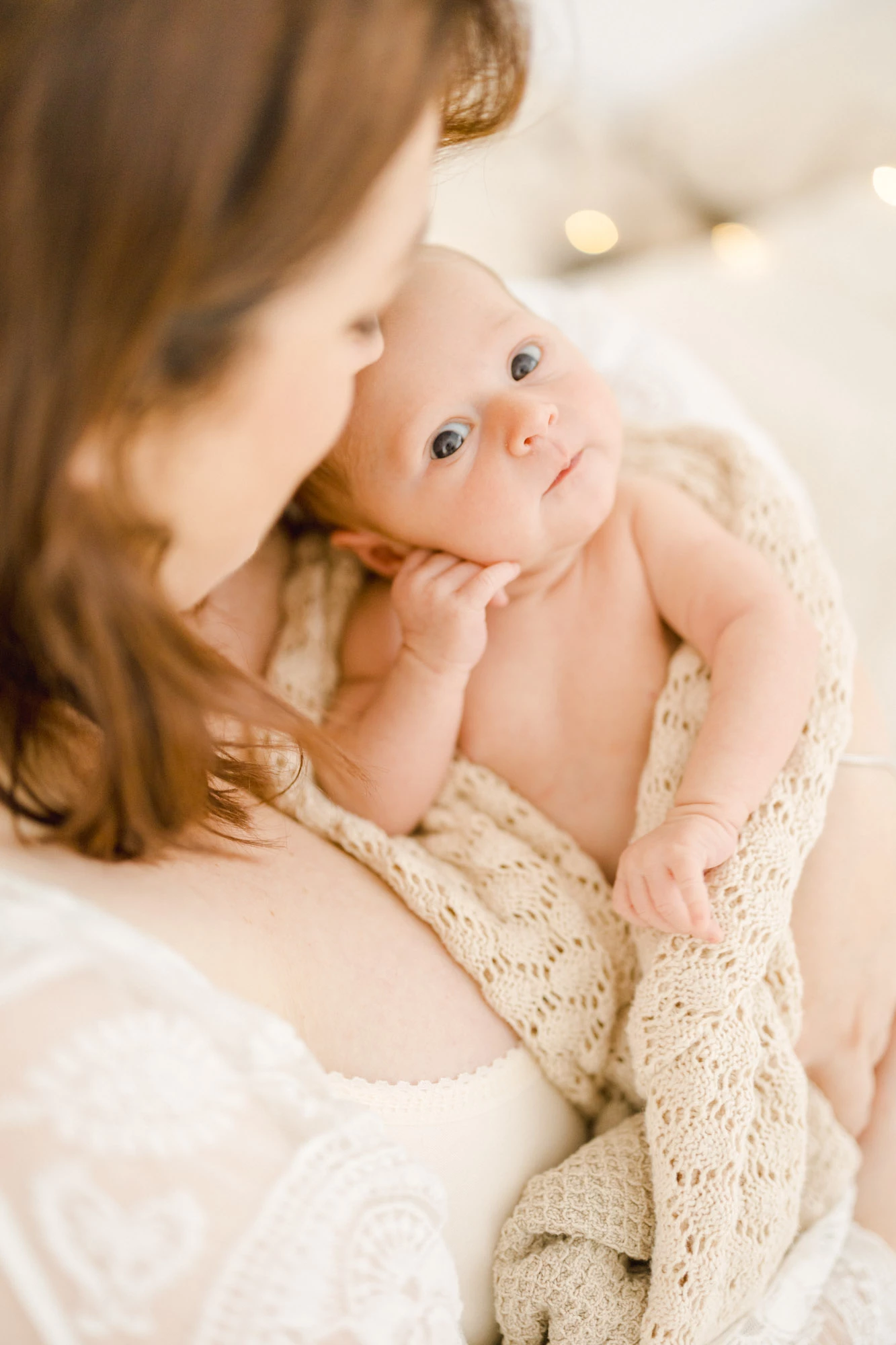 bonheur enfant marron gris bébé